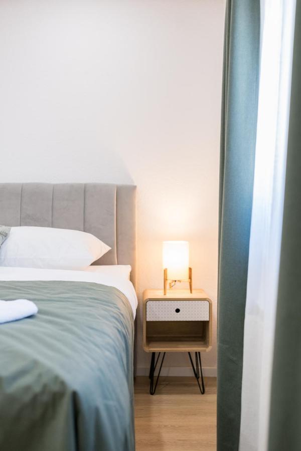 Hotel Maslina Seget  エクステリア 写真