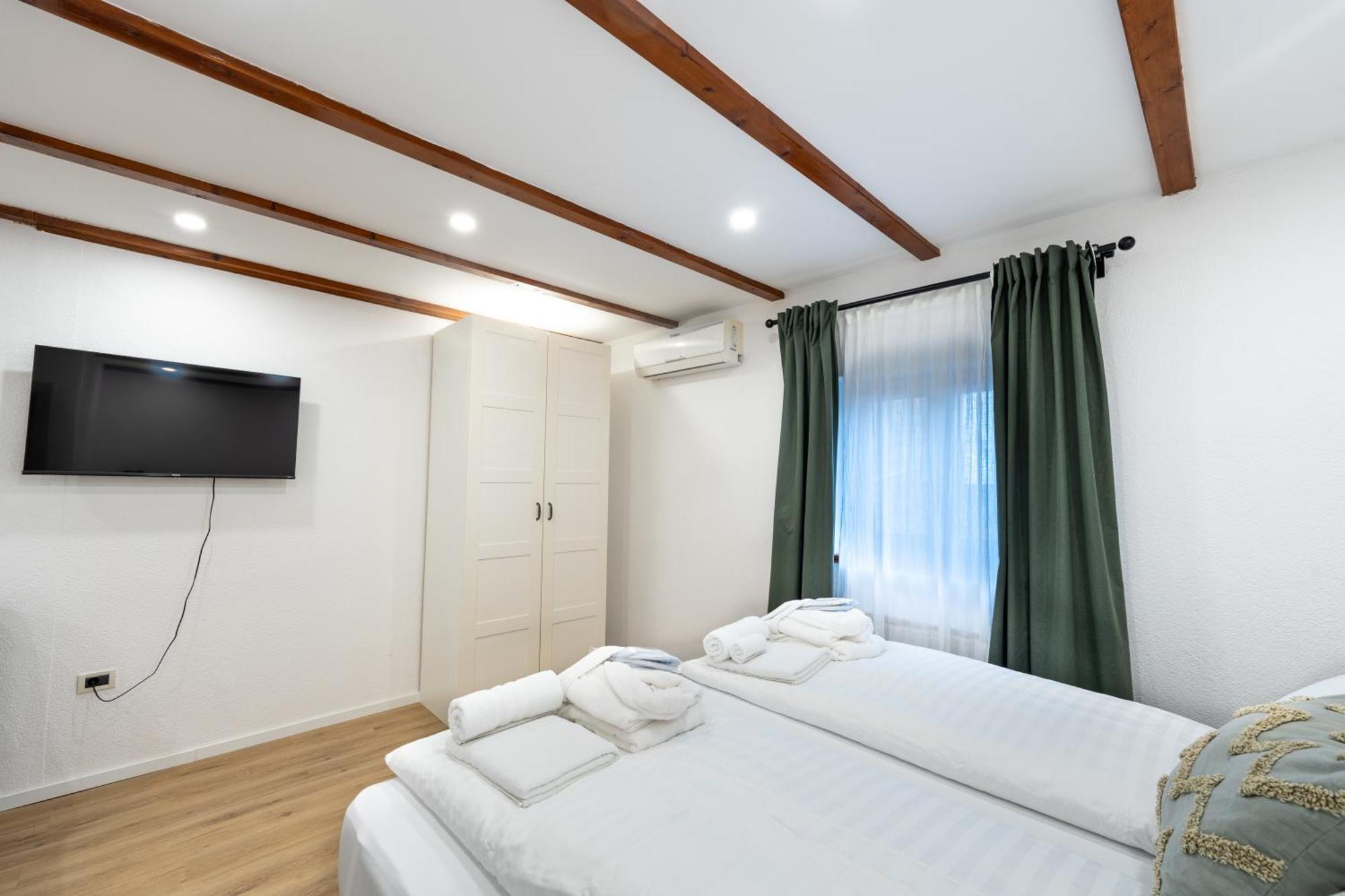 Hotel Maslina Seget  エクステリア 写真
